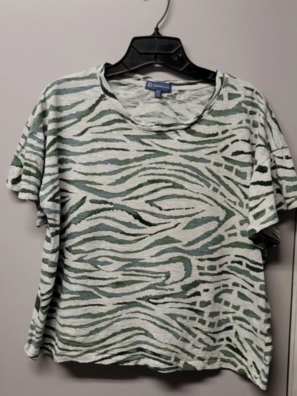 XL Democracy Short Sleeve Tiger Stripes Top